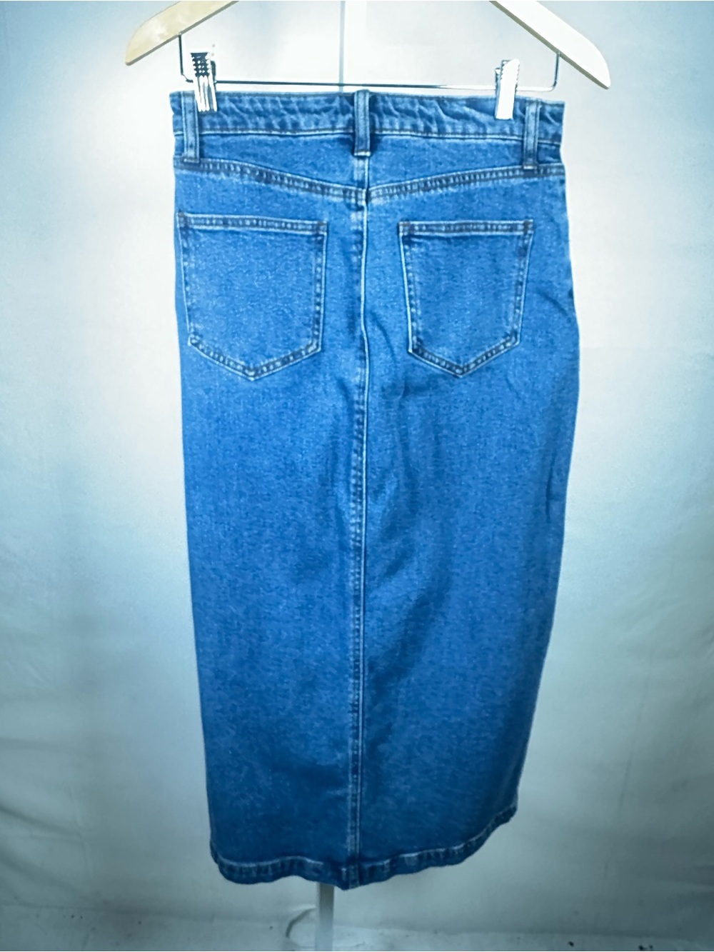 Steve Madden Blue Denim Midi Skirt NWT Size Small High Rise Straight Column - Picture 3 of 6